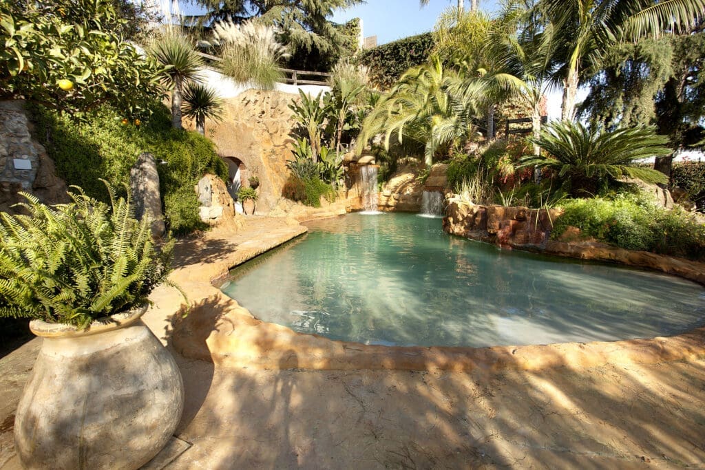 Swimming pool Mas Juli